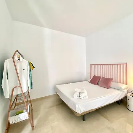 - Alameda Apartment
