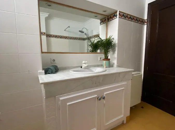 - Alameda דירה רונדה